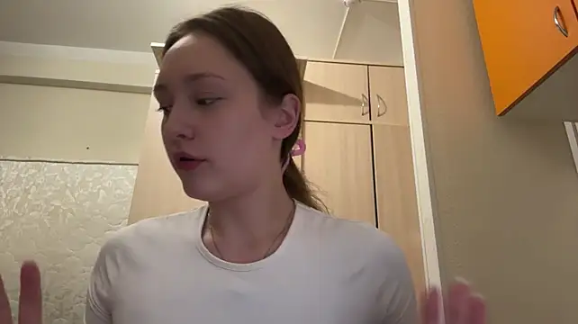 ShereeRepetowski's Live XXX Chat