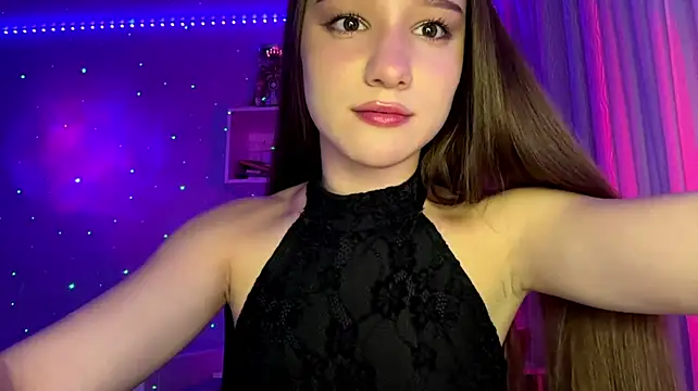 XXX chat uživo modela DonetteAlaya