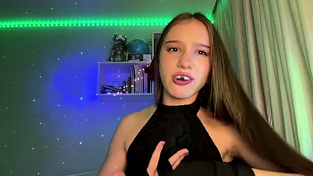 DonetteAlaya – webcam-show