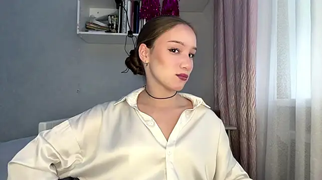 DonetteAlaya Adlı Modelin Web Kamerası Şovu