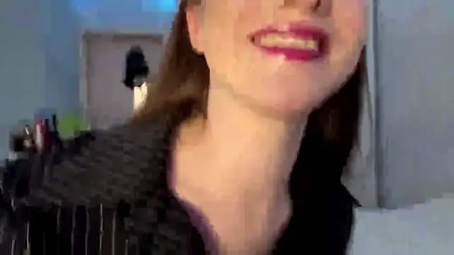 DonetteAlaya Pertunjukan Webcam