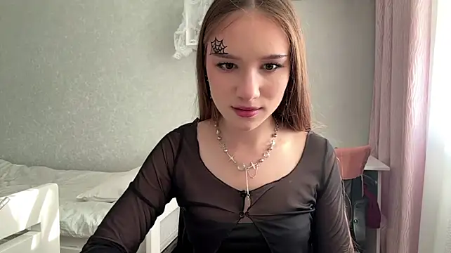 DonetteAlaya – webcam-show