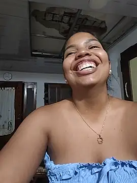 Cloee_hills1 live XXX chat