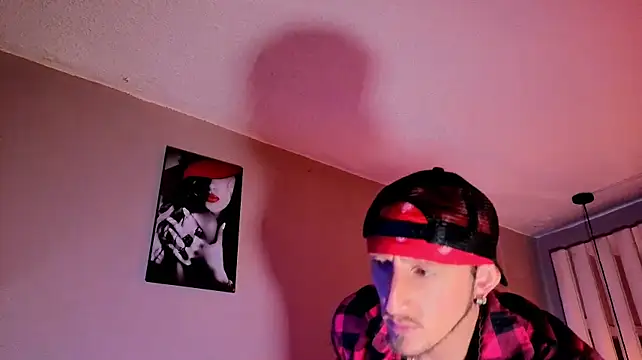 MR_ANGEL__ Show in webcam
