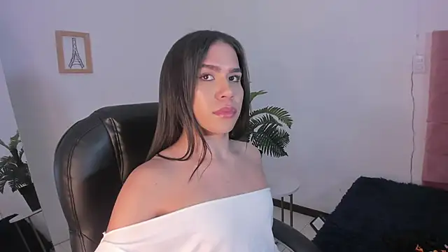 عرض كام sophia_velarie77