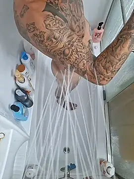 Show modela eatpussandDick na web-kameri