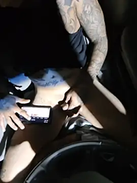 Pertunjukan Kamera Web eatpussandDick