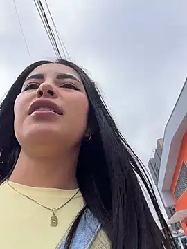 XXX chat uživo modela Mavi_pink