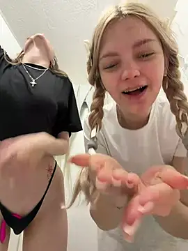 elsawhere's Live XXX Chat