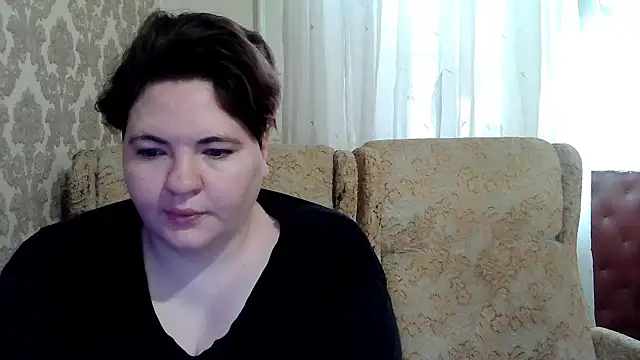 Show modela EmmaXKristall na web-kameri