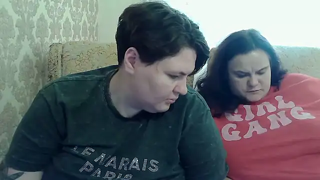 عرض كام EmmaXKristall