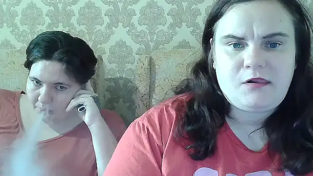 EmmaXKristall Pertunjukan Webcam