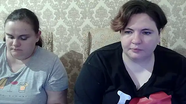 Онлайн чат XXX EmmaXKristall