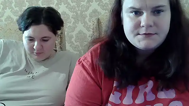 EmmaXKristall's Live XXX Chat