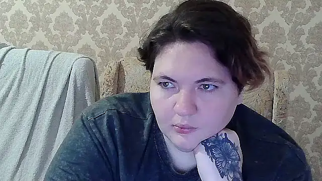 EmmaXKristall Pertunjukan Webcam