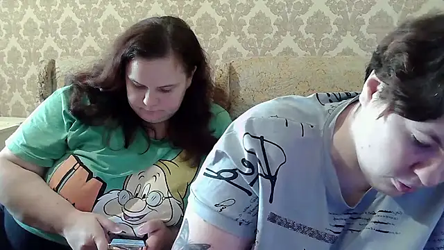 EmmaXKristall – Kamerová šou