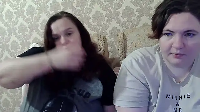 EmmaXKristall's Webcam Show
