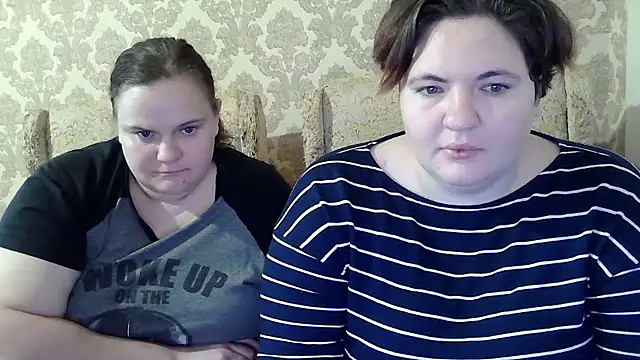 Вебкам-шоу EmmaXKristall