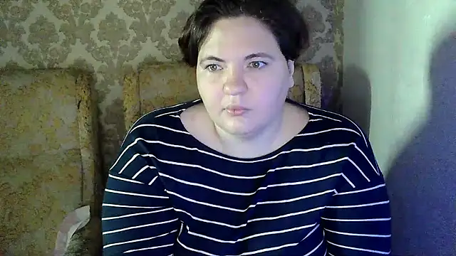 XXX chat uživo modela EmmaXKristall
