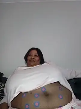nancy111's Webcam Show