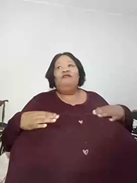 nancy111 XXX чат на живо