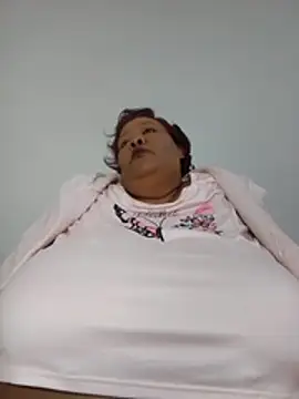 nancy111's Webcam Show