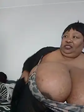 nancy111's Webcam Show