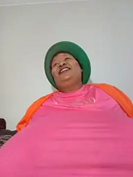 nancy111's Webcam Show