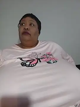 nancy111's Live Chat Room