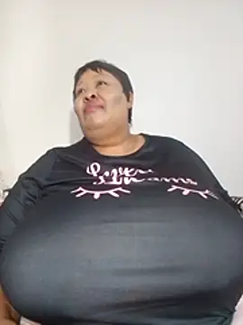 nancy111's Live XXX Chat