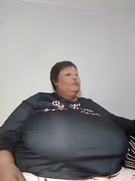nancy111's Webcam Show