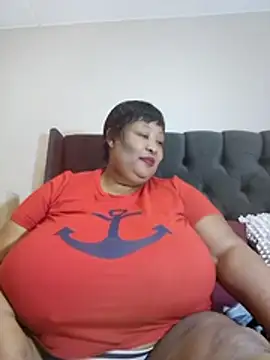 nancy111 Adlı Modelin Web Kamerası Şovu