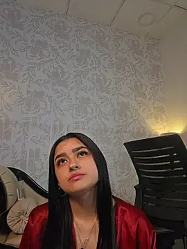Czat XXX na żywo – Emilygh1_