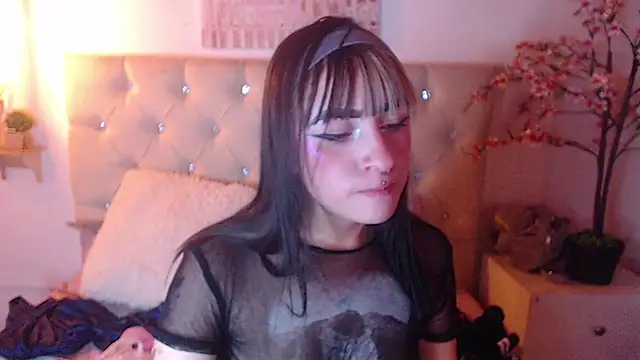 melodyygirl_ Webcam-Show