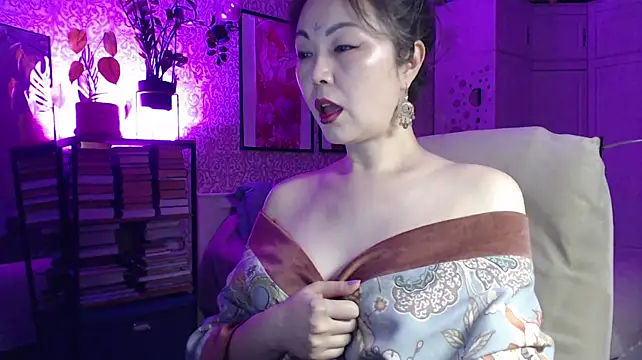 Chat XXX en directo de Koreanowner