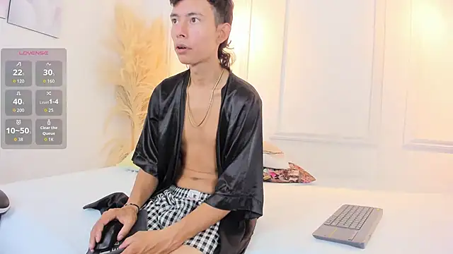 Naomi_and_jake Webcamshow
