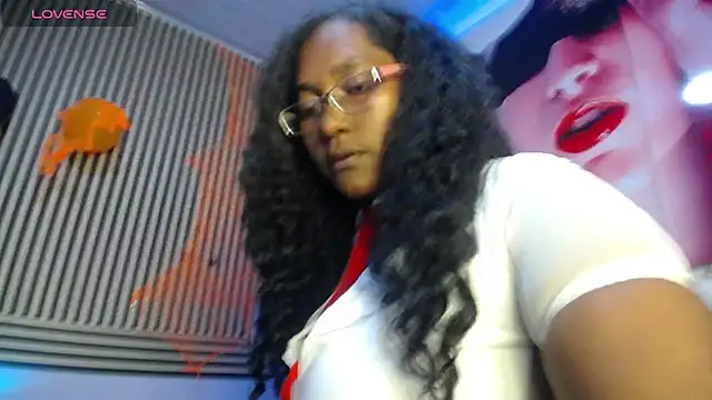 Show de bellanoir18 na webcam