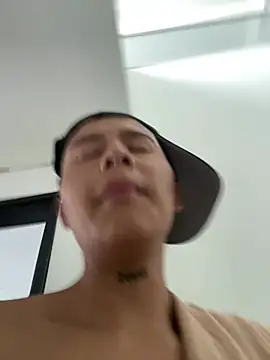 הופעת וובקאם של FoxxxJuanse_