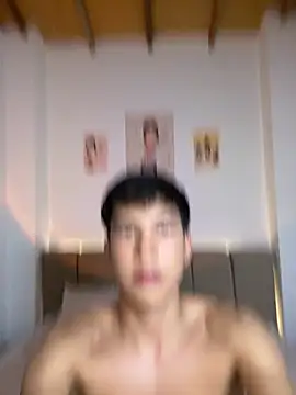 GoldenBenn's Webcam Show