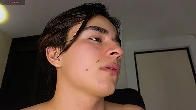 Connorr_01 webkamerás műsora