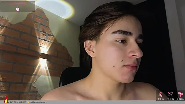 Connorr_01's Webcam Show
