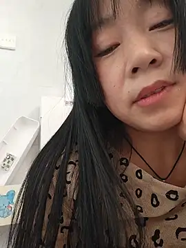 Xue-19498's Live Chat Room