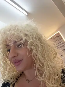 Webkamerová show CurlyDaisy