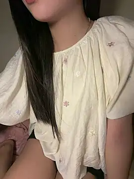 Baby_S21 网络视讯表演
