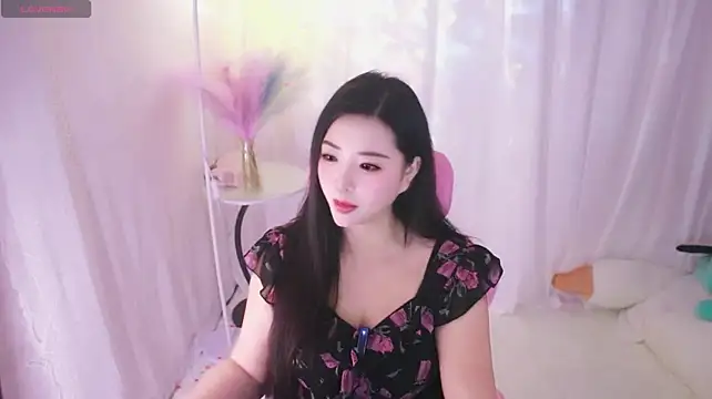 Chat XXX en directo de Tingtingz2026