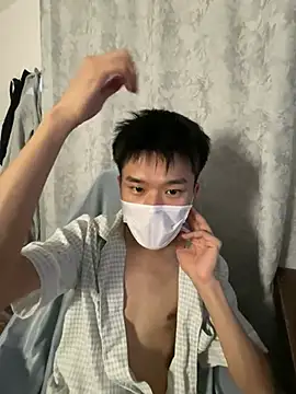 Zhang_yiovo 在線直播表演