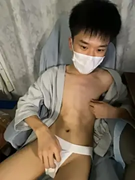 Zhang_yiovo Webcam show