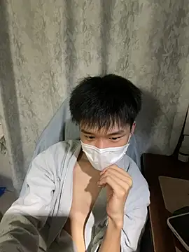 Zhang_yiovo 在線直播表演