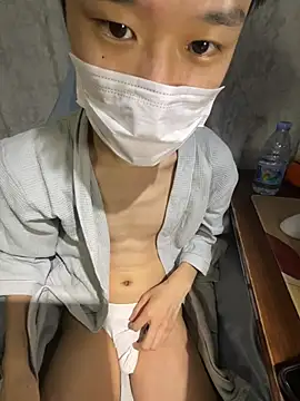 Zhang_yiovo – webcam-show