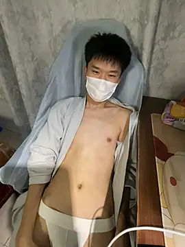Zhang_yiovo Pertunjukan Webcam